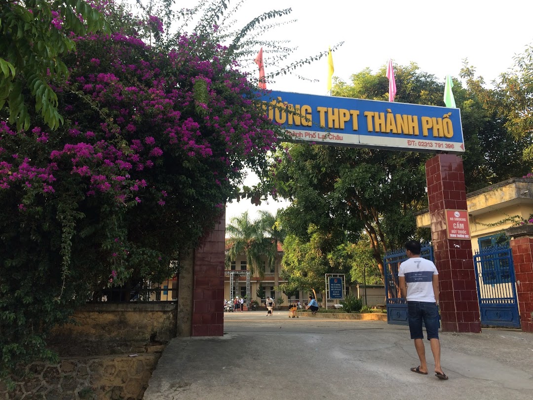 Trường THPT thành phố Lai Châu