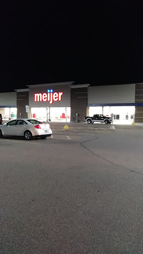 Grocery Store «Meijer», reviews and photos, 1703 Haggerty Rd, Commerce Charter Twp, MI 48390, USA