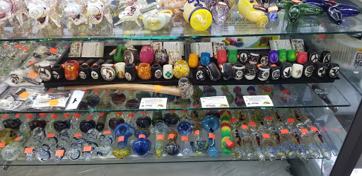 Tobacco Shop «Illusion Smoke Shop», reviews and photos, 4809 Laguna Blvd # 110, Elk Grove, CA 95758, USA