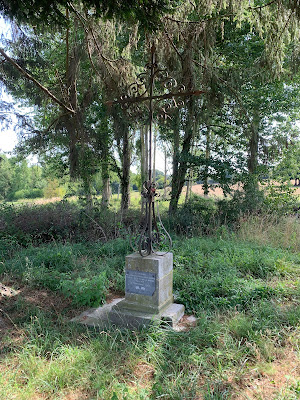 Monument aux morts d’houry à Prisces