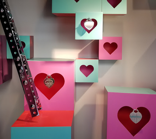 Jewelry Store «Tiffany & Co.», reviews and photos, 2905 E Skyline Dr, Tucson, AZ 85718, USA