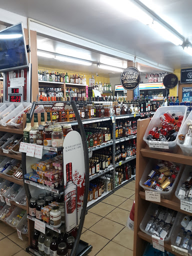 Liquor Store «State stree liquor & wine», reviews and photos, 1252 W State St, Bristol, TN 37620, USA