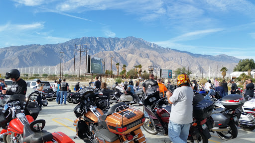 Yamaha Motorcycle Dealer «Palm Springs Motorsports», reviews and photos, 6550 N Indian Canyon Dr, Palm Springs, CA 92262, USA