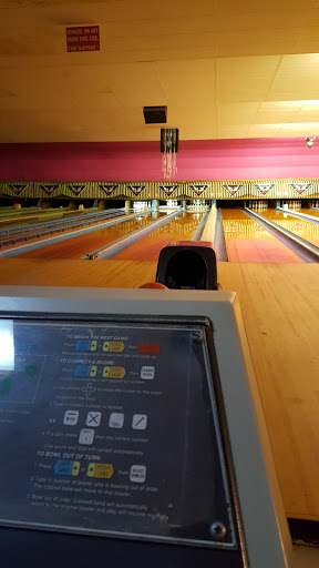 Bowling Alley «30 Strikes Bowling Center», reviews and photos, 501 S White Horse Pike, Stratford, NJ 08084, USA