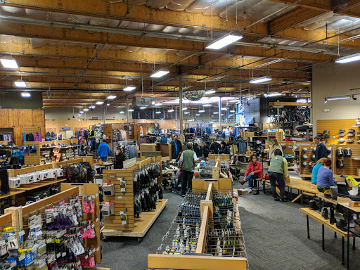 Camping Store «REI», reviews and photos, 400 El Paseo de Saratoga, San Jose, CA 95130, USA