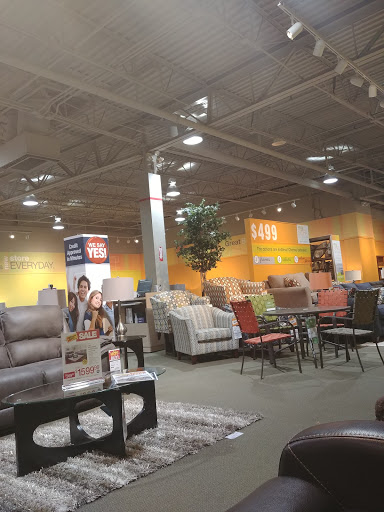 Art Van Furniture - Waterford, 5053 Dixie Hwy, Waterford Twp, MI 48329, USA, 