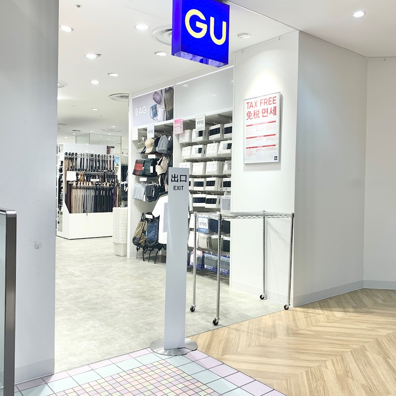 ジーユー（GU）ＭＯＮＡ新浦安店