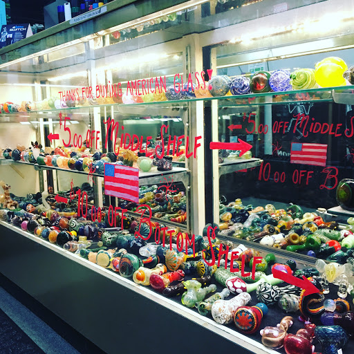 Tobacco Shop «Frolic of Exton», reviews and photos, 325 E Lincoln Hwy, Exton, PA 19341, USA