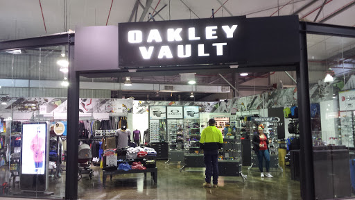 Oakley Moorabbin Vault