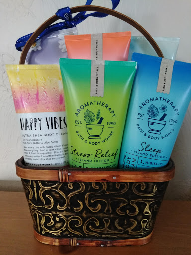Beauty Supply Store «Bath & Body Works», reviews and photos, 750 Citadel Dr E, Colorado Springs, CO 80909, USA