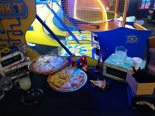 Bowling Alley «AMF Airport Lanes», reviews and photos, 3754 Genesee St, Cheektowaga, NY 14225, USA