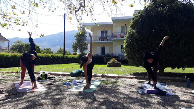 Yoga & More Ανοιχτές ώρες