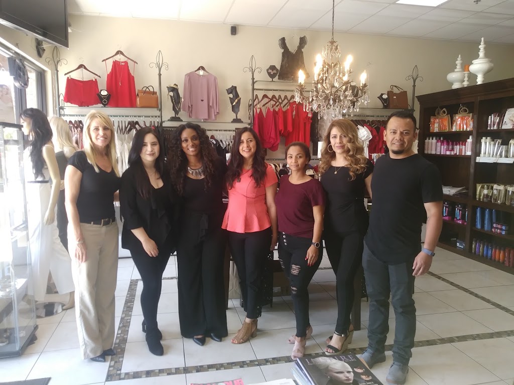 Rococo' Salon & Boutique 93291