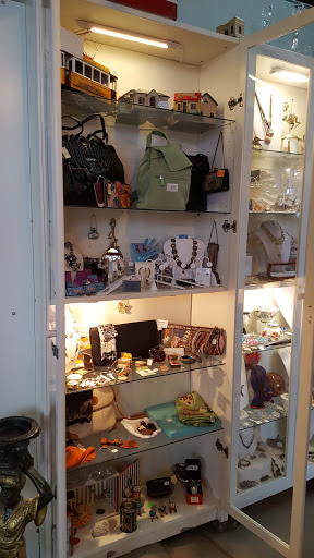 Antique Store «Cape May Antique Center», reviews and photos, 1228 NJ-109, Cape May, NJ 08204, USA