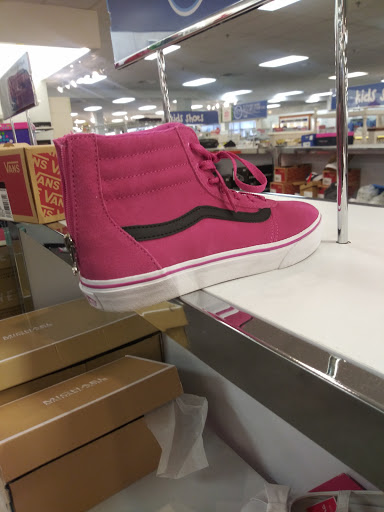 Shopping Mall «University Mall», reviews and photos, 1701 McFarland Blvd E Suite 100, Tuscaloosa, AL 35404, USA