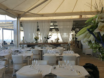 Atmosphère du Restaurant français Le White Beach à La Grande-Motte - n°19