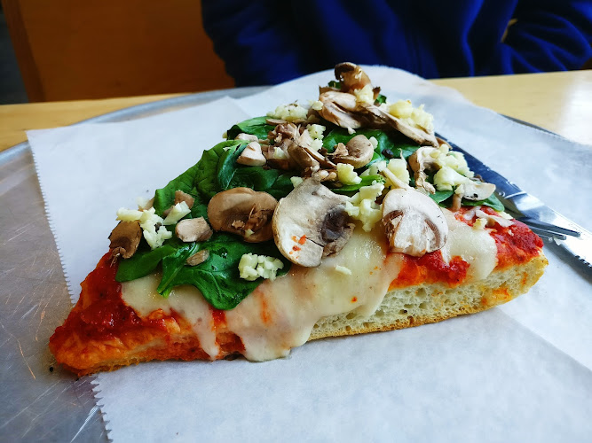 #9 best pizza place in Atlanta - Fellini's Pizza