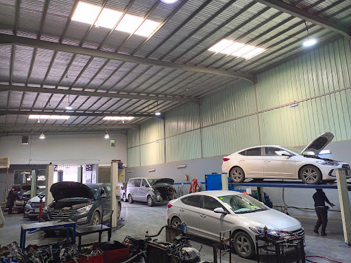 ورشة الاحمد للكيا والهيونداي ديزل 