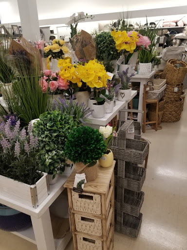 Department Store «Marshalls», reviews and photos, 7316 Alameda St, Huntington Park, CA 90255, USA