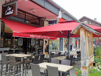 Atmosphère du Restaurant français Chez Constant à Chamonix-Mont-Blanc - n°7