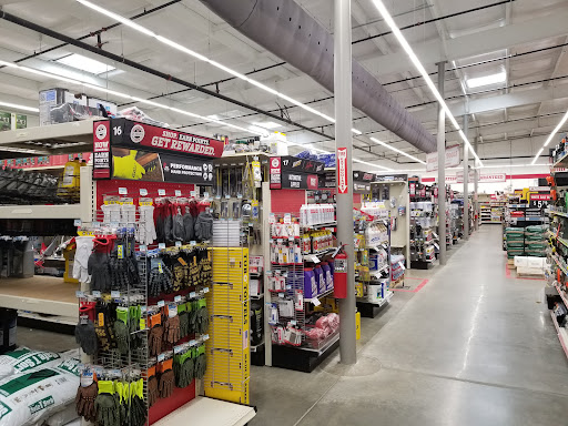 Home Improvement Store «Tractor Supply Co.», reviews and photos, 1521 N Main St, Beaver Dam, KY 42294, USA