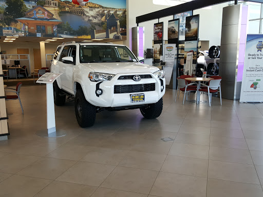 Toyota Dealer «Folsom Lake Toyota», reviews and photos, 12747 Folsom Blvd, Folsom, CA 95630, USA