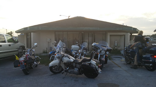 American Restaurant «Airport Restaurant & Gin Mill», reviews and photos, 1120 Airport Terminal Dr, DeLand, FL 32724, USA