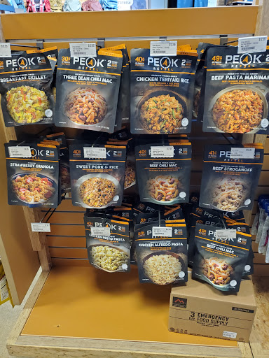 Camping Store «REI», reviews and photos, 1703 S Brentwood Blvd, Brentwood, MO 63144, USA