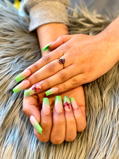 Nail Salon «Shiloh Nails & Spa», reviews and photos, 6580 Hembree Ln # 253, Windsor, CA 95492, USA