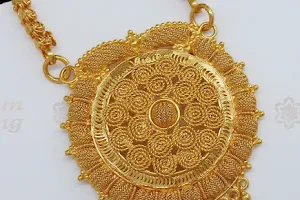 AJ 1 GOLD Jewellery image