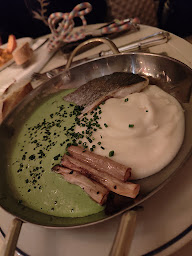 Photo n°42 de Alfred à Paris ()