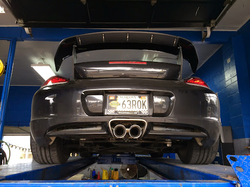 Auto Repair Shop «Huff Muffler of Brandon, LLC.», reviews and photos, 702 E Brandon Blvd, Brandon, FL 33511, USA