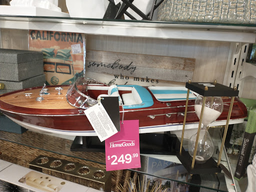 Department Store «HomeGoods», reviews and photos, 3751 S Mooney Blvd, Visalia, CA 93277, USA