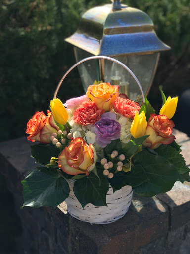 Florist «Frangipani Flowers & Gifts», reviews and photos, 1203 4th St, San Rafael, CA 94901, USA