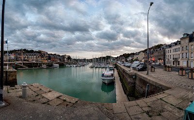 Quai du Havre à Saint-Valery-en-Caux