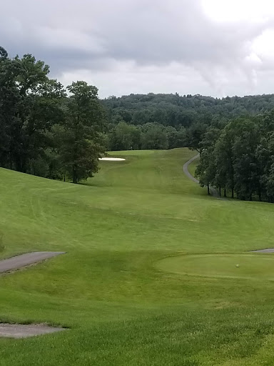 Country Club «Seven Oaks Country Club», reviews and photos, 132 Lisbon Rd, Beaver, PA 15009, USA