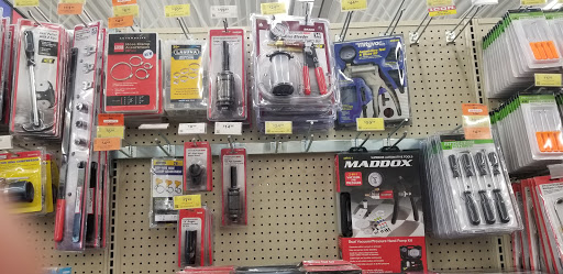 Hardware Store «Harbor Freight Tools», reviews and photos, 1460 Main St, Hamilton, OH 45013, USA
