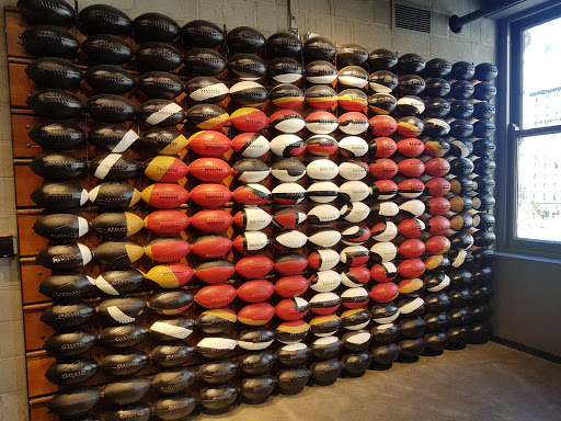 Clothing Store «Nike San Francisco», reviews and photos, 278 Post St, San Francisco, CA 94108, USA