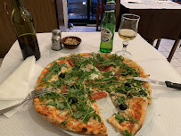 Pizza du Restaurant italien La Squisita à Levallois-Perret - n°13