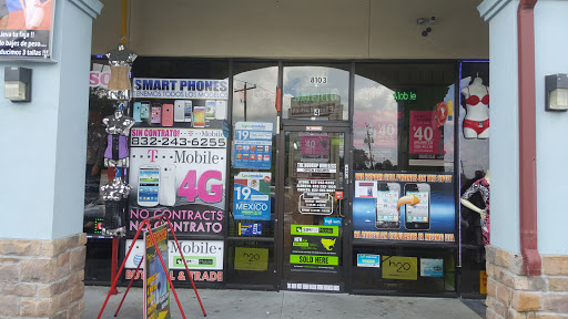 Cell Phone Store «The Hookup Wireless», reviews and photos, Airline Dr #4, Houston, TX 77037, USA