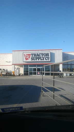 Home Improvement Store «Tractor Supply Co.», reviews and photos, 901 FM 509, San Benito, TX 78586, USA