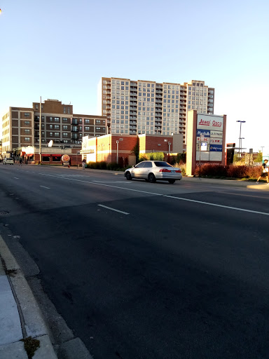 Shopping Mall «Gateway Centre Plaza», reviews and photos, Howard St, Chicago, IL 60626, USA