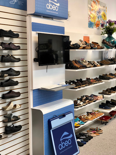 Shoe Store «SAS Shoes», reviews and photos, 44 Miracle Mile, Coral Gables, FL 33134, USA