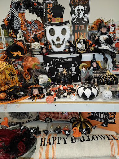 Shopping Mall «Shops at CenterPoint», reviews and photos, 3665 28th St SE, Grand Rapids, MI 49512, USA