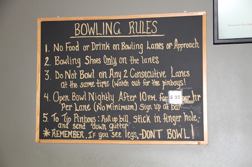 Bowling Alley «Southport Lanes & Billiards», reviews and photos, 3325 N Southport Ave, Chicago, IL 60657, USA