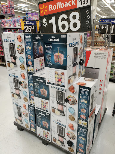 Department Store «Walmart Supercenter», reviews and photos, 2801 Commerce Dr, Coralville, IA 52241, USA