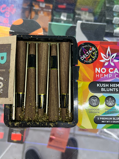 Vaporizer Store «27 Vape & Smoke», reviews and photos, 5268 S 27th St, Milwaukee, WI 53221, USA