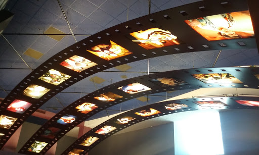 Movie Theater «B&B Theatres Shawnee 18», reviews and photos, 16301 Midland Dr, Shawnee, KS 66217, USA