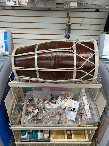 Indian Grocery Store «Apna Bazar - Indo-Pak Grocery & Fashion Boutique», reviews and photos, 11408 Reisterstown Rd, Owings Mills, MD 21117, USA