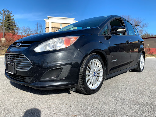 Used Car Dealer «Auto Warehouse», reviews and photos, 218 Main St, Poughkeepsie, NY 12601, USA